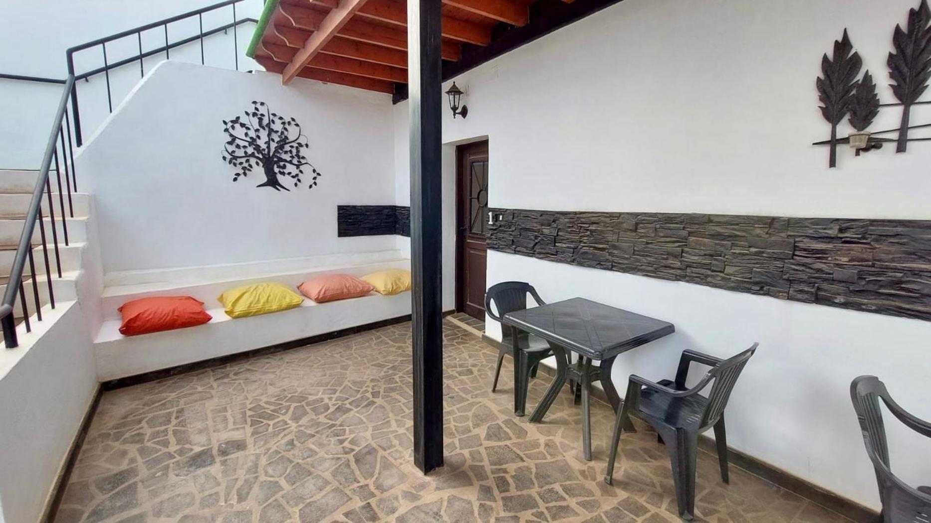 Lanzarote Hostel Арресифе Экстерьер фото